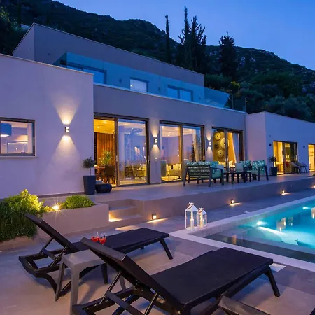 Ino Lefkas * Нидри