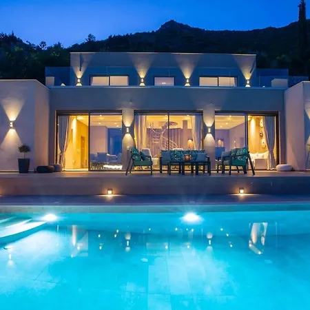 Ino Lefkas Villa *