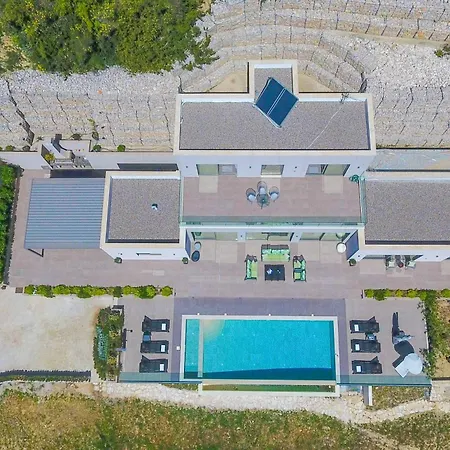 Ino Lefkas Вилла